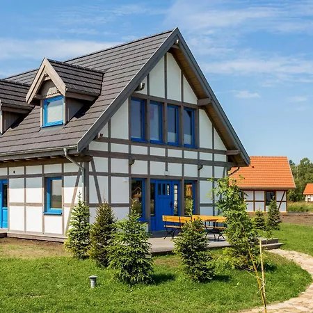 Stunning In Rowy With House A Panoramic View